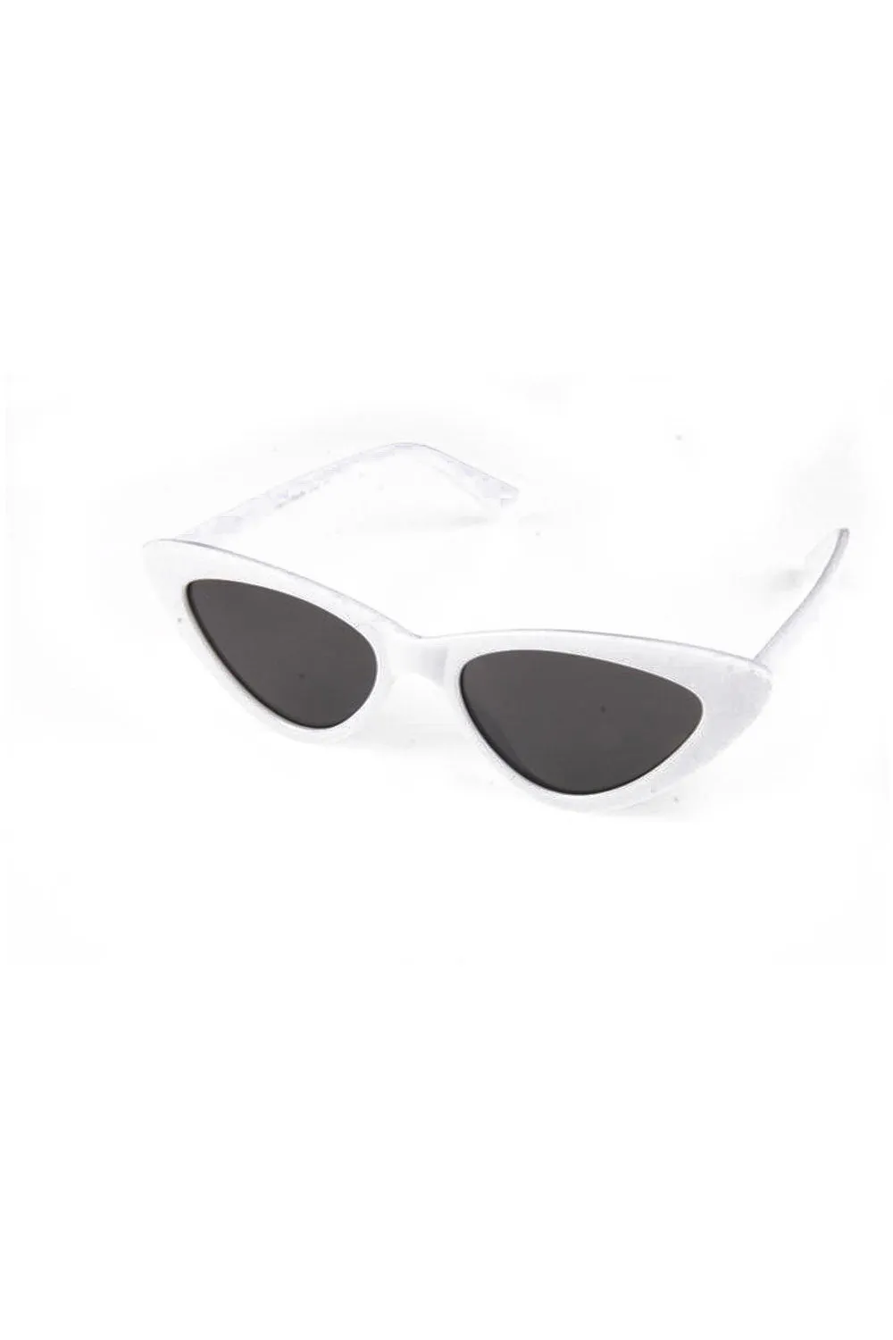 Narrow cat eye sunglasses