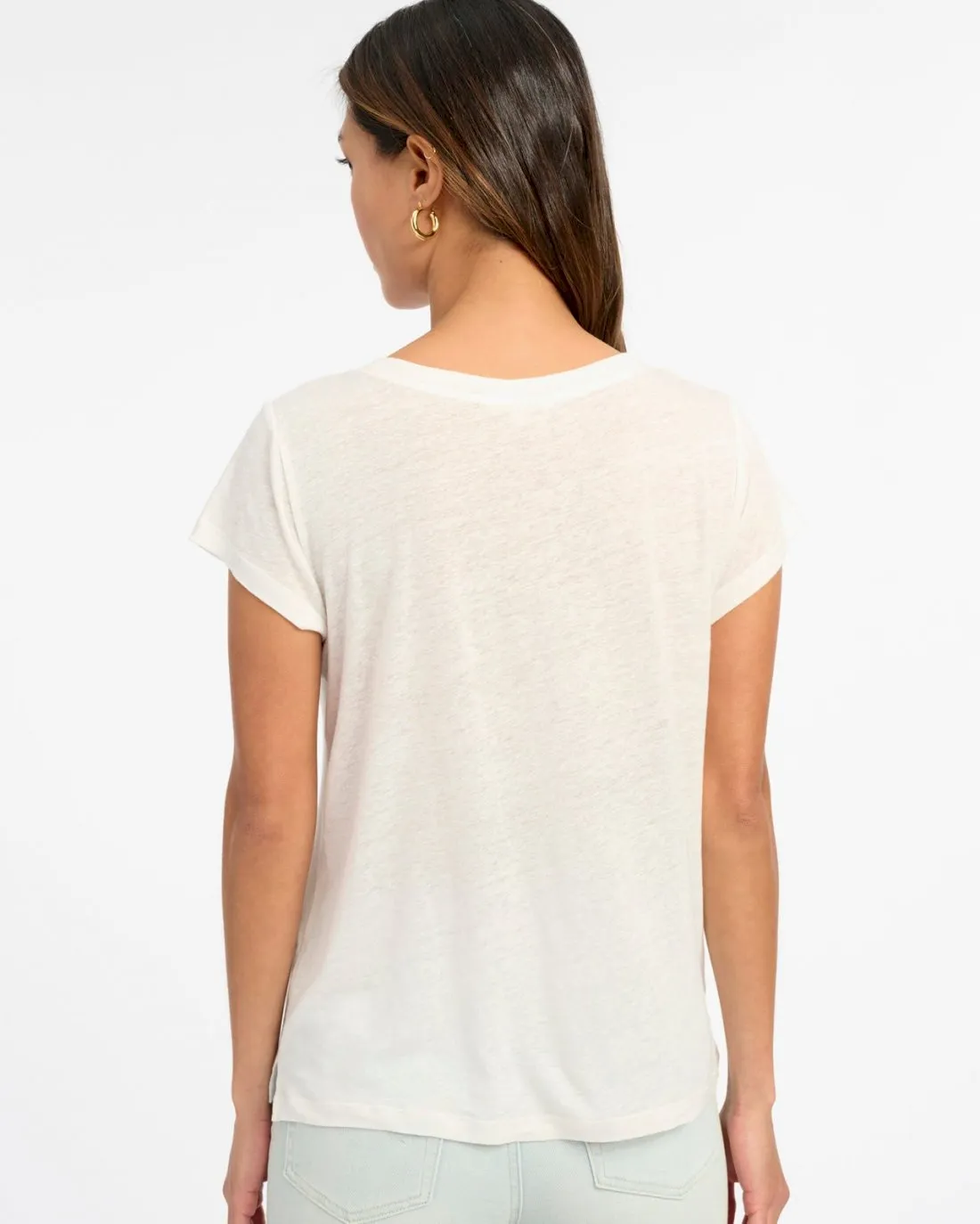 Sandy V-Neck Tee