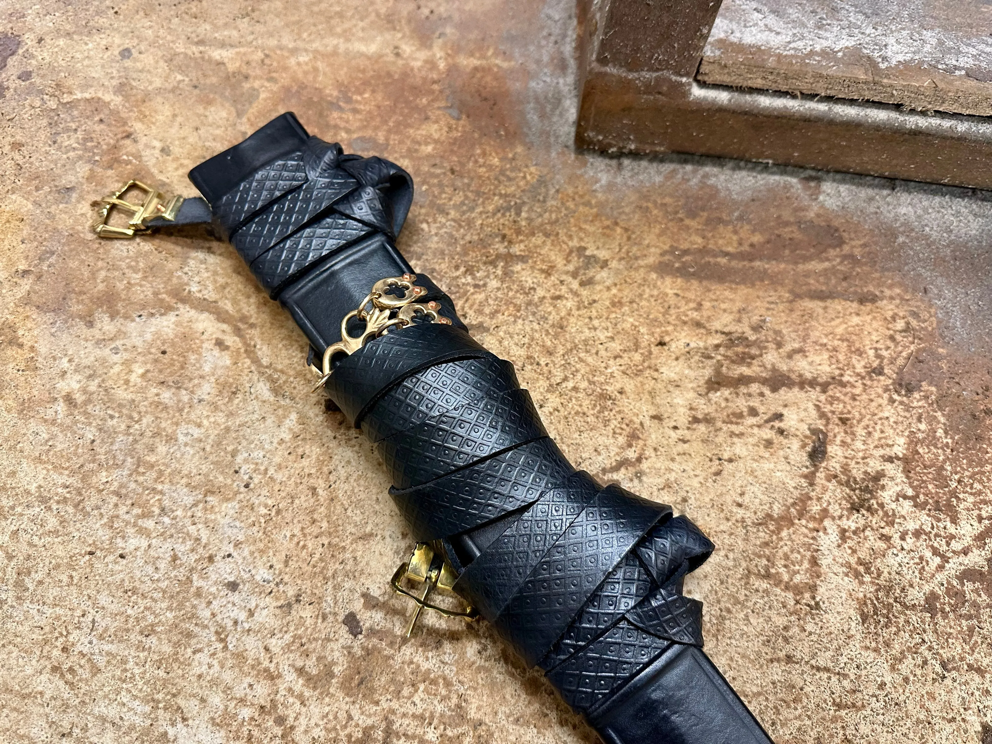 Sword Scabbard to suit an Albion Liechtenauer - SOLD